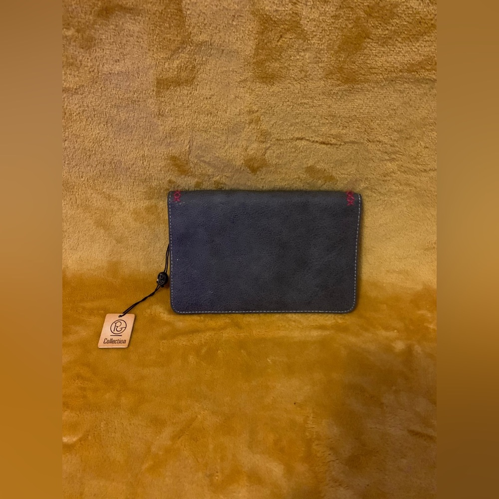 Handbag - Picture 3 of 3